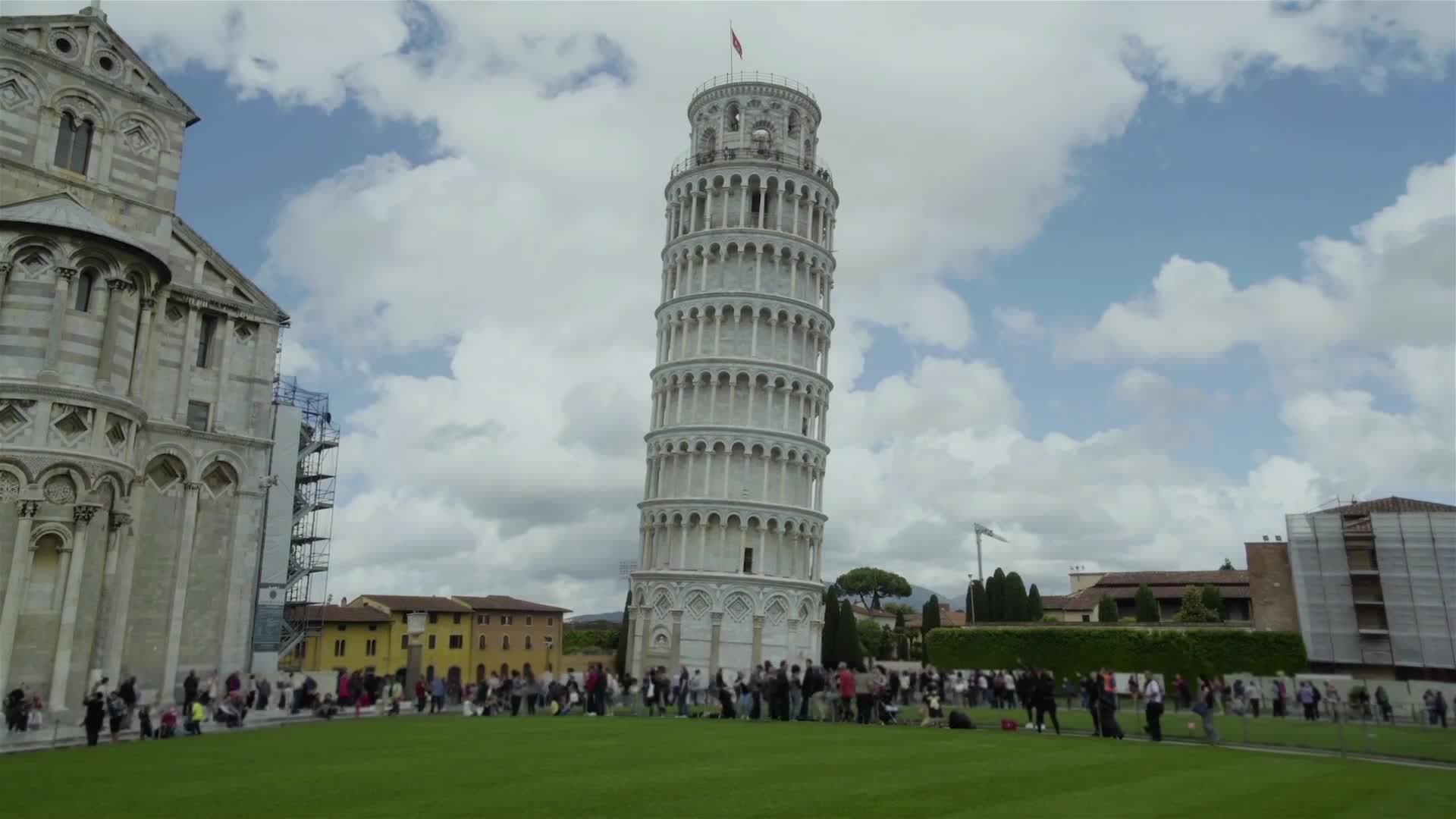 I WONDER - What Type Of Building Is The Leaning Tower Of Pisa?