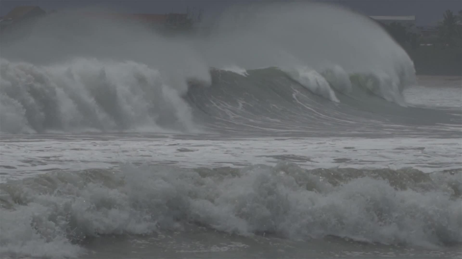 I WONDER - How Fast Can Tsunami Waves Travel?