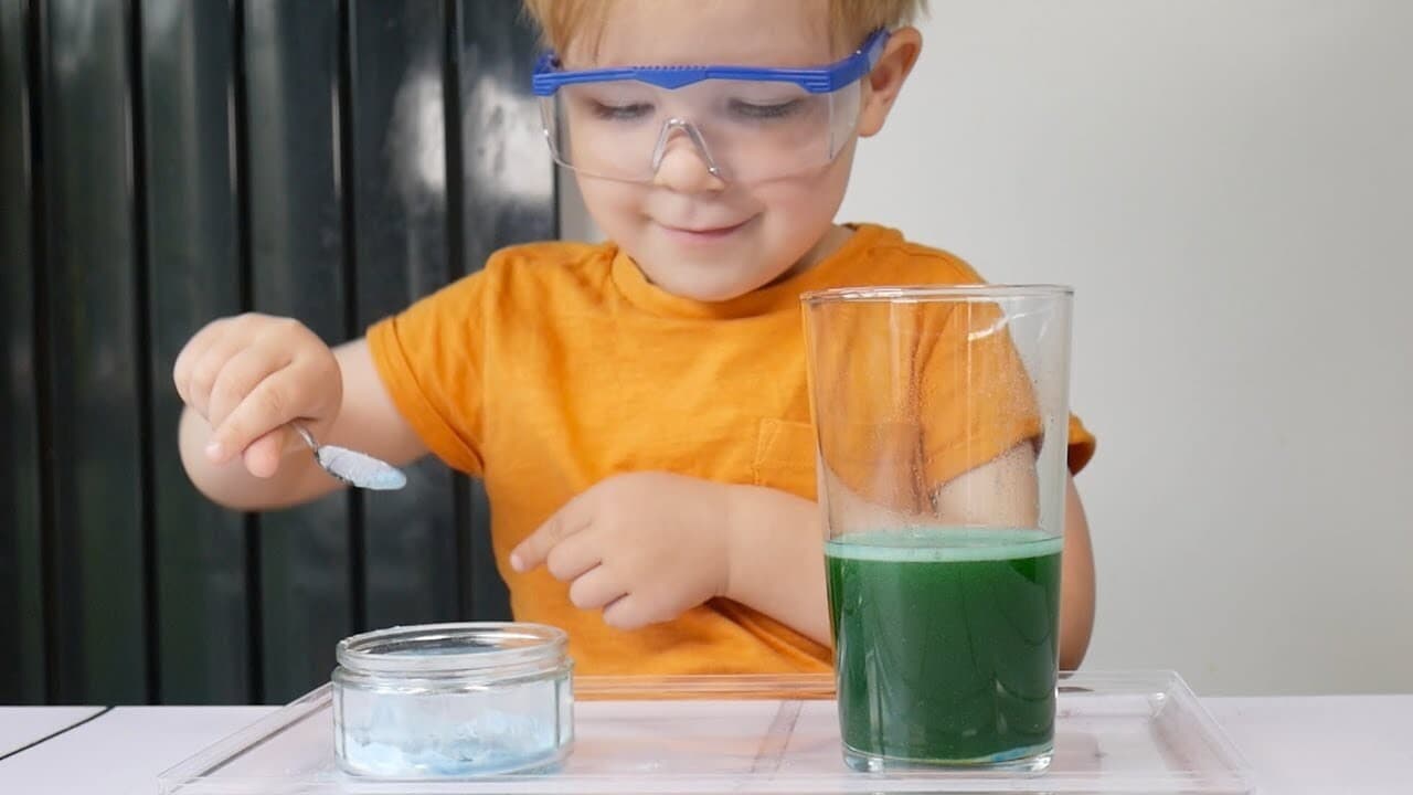 Science Experiment: Color Mixing