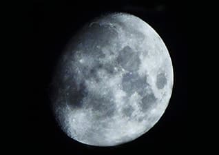 The Moon - Moon’s Scale