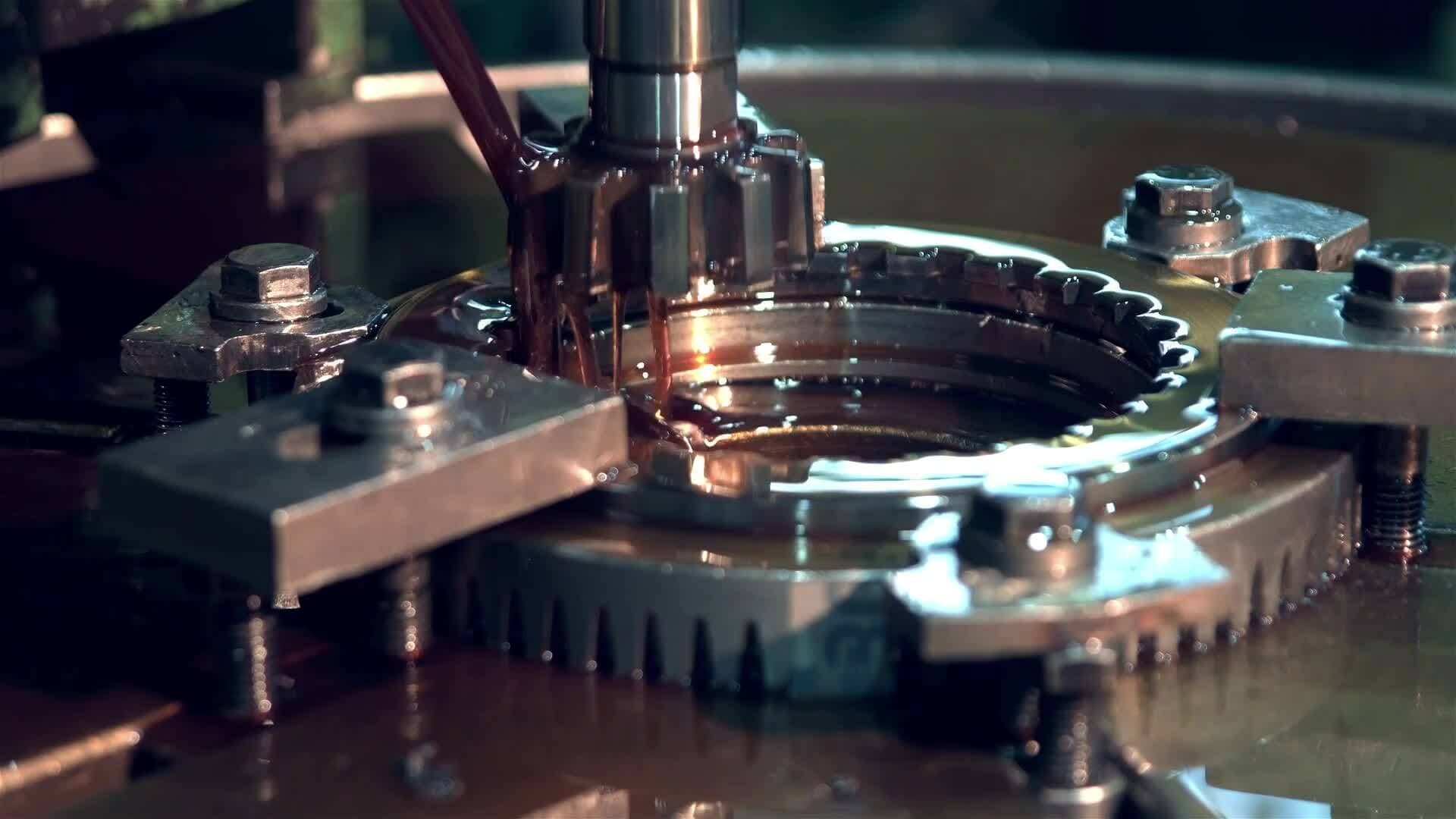 I WONDER - Can Friction Occur In Liquids?