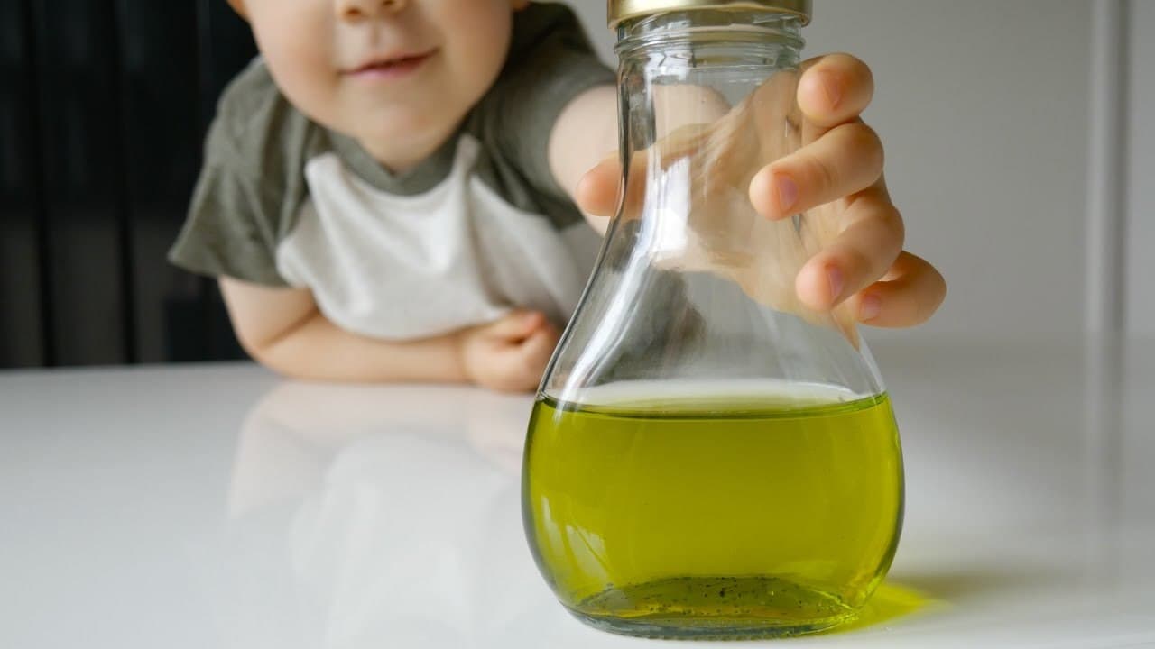 How to Make a Chemical Traffic Light