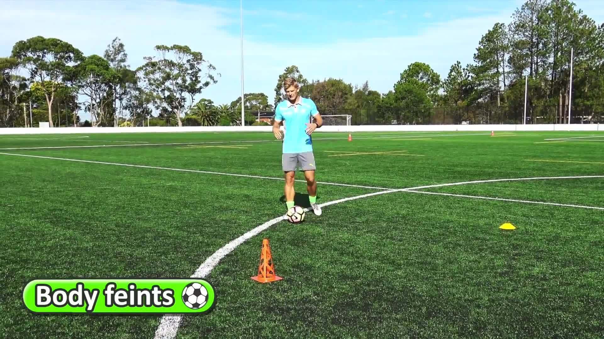 Dribbling skill: Body feints | Soccer skills in PE (grade K-6)