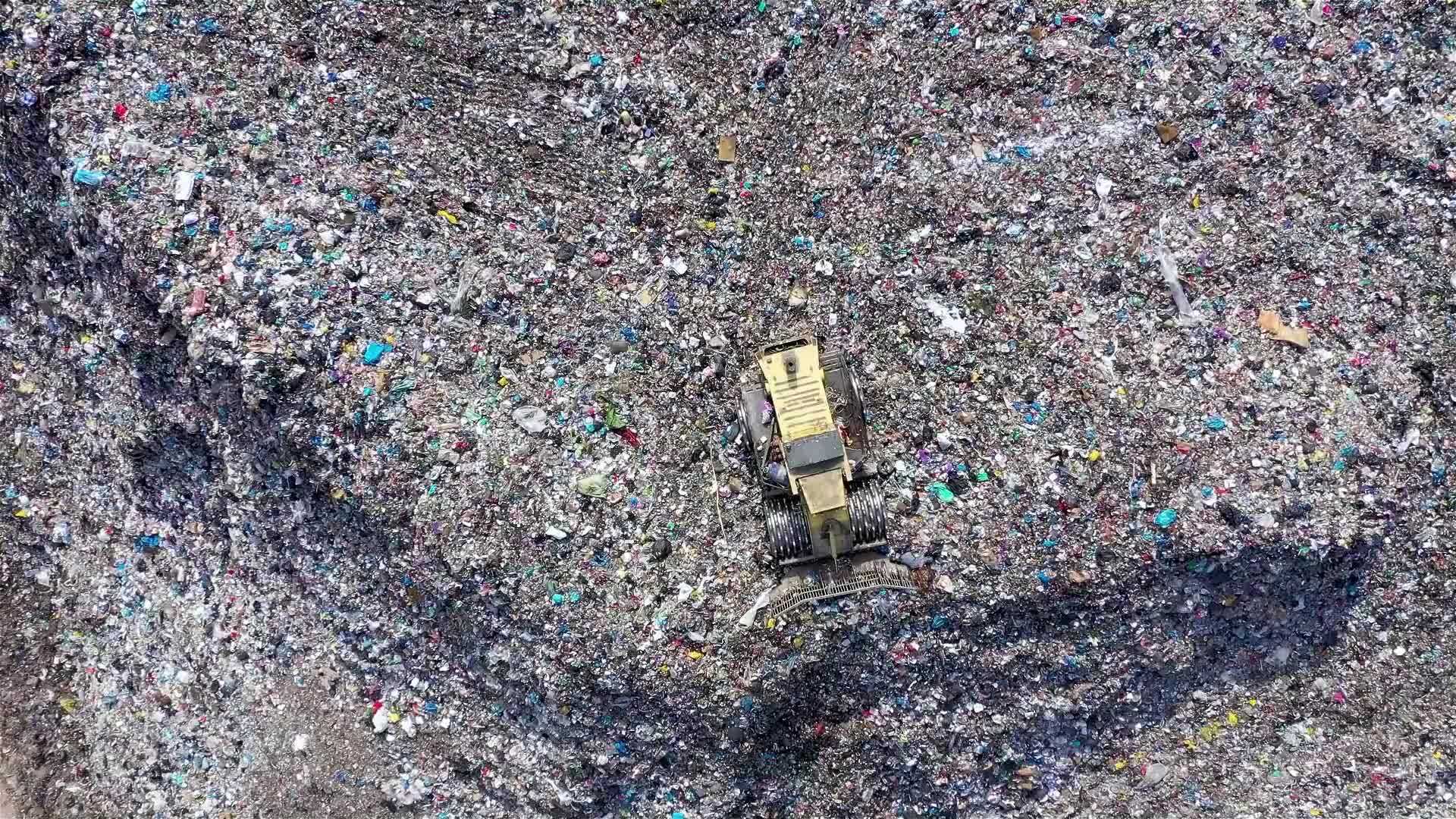 I WONDER - How Long Does It Take Glass To Break Down?