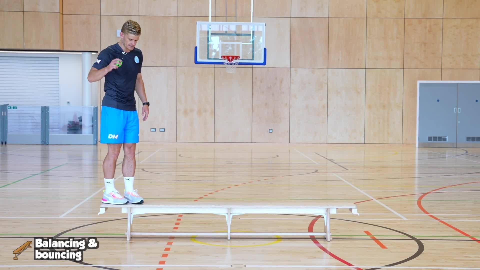 Throwing & Catching - Balancing & bouncing