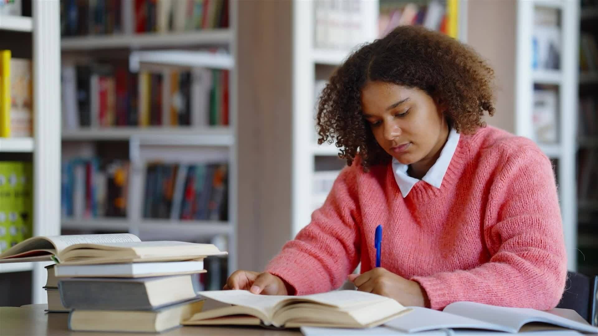 I WONDER - How Are The Elements Listed?