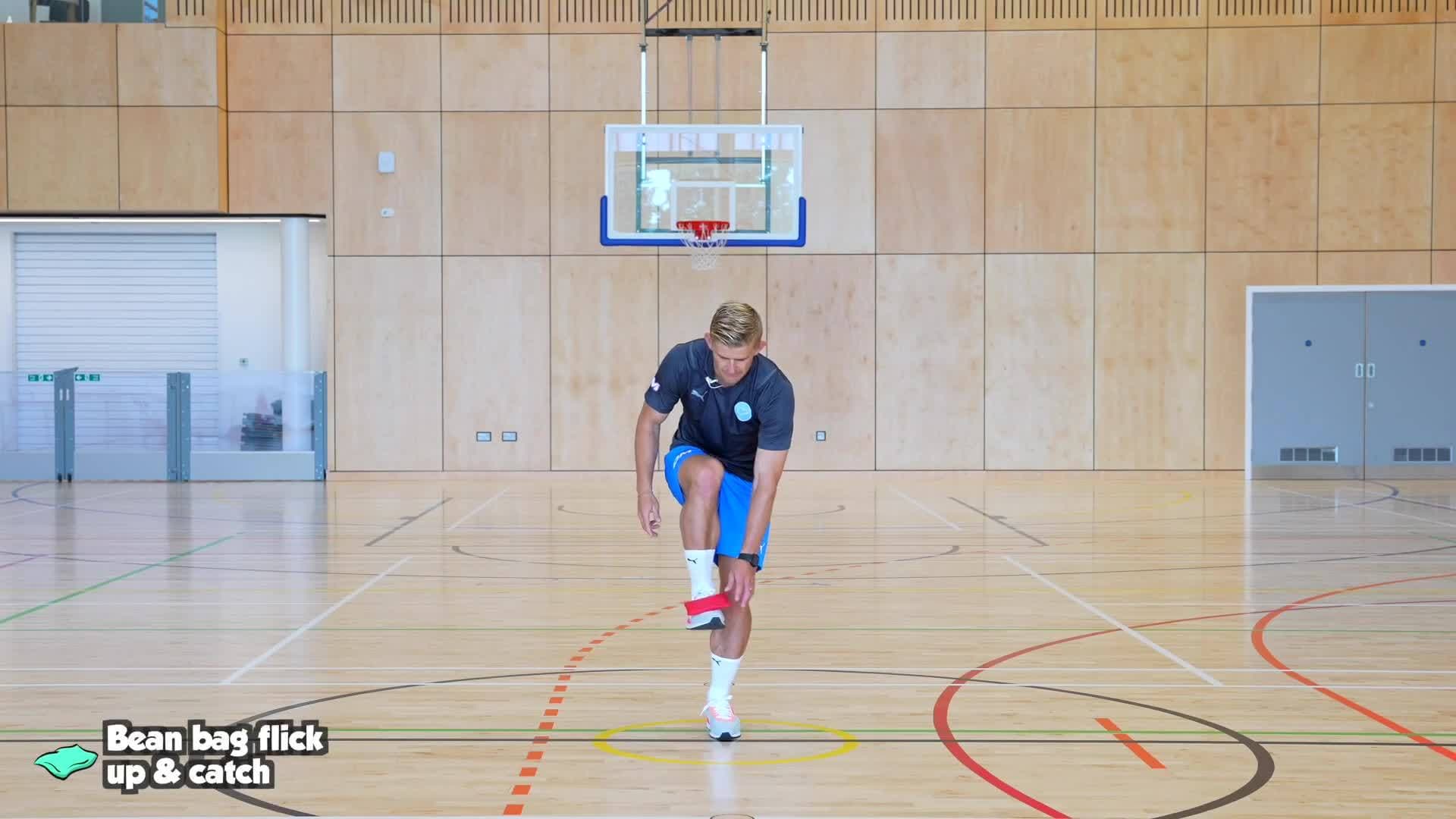 Throwing & Catching - Bean bag flick up & catch