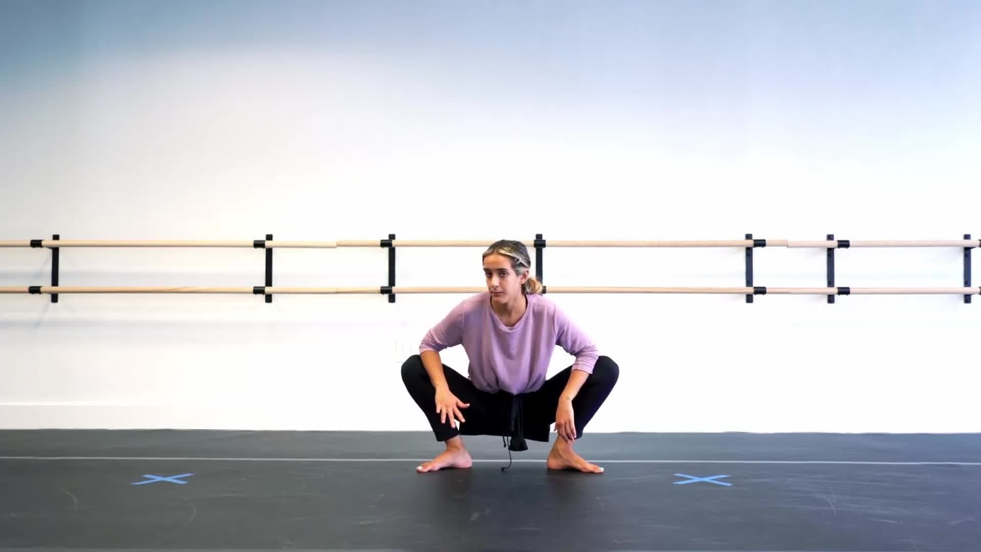 Beginner Hip Flexibility- Easy Stretches For QUICK Improvement