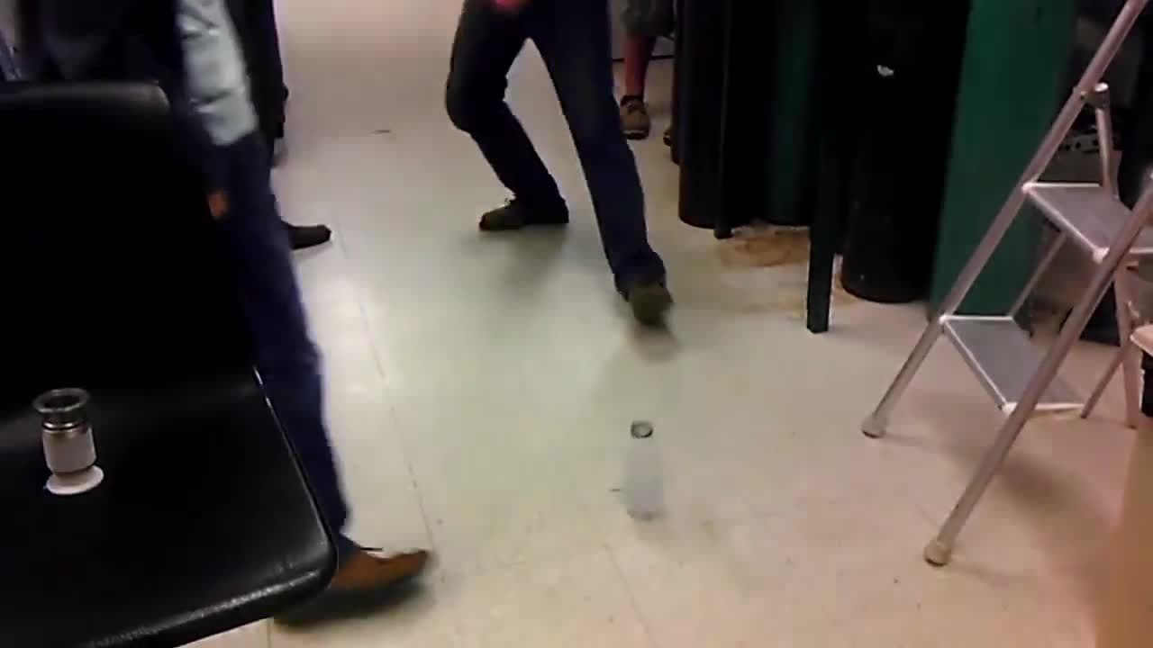 Dropping a red-hot bolt in liquid nitrogen!