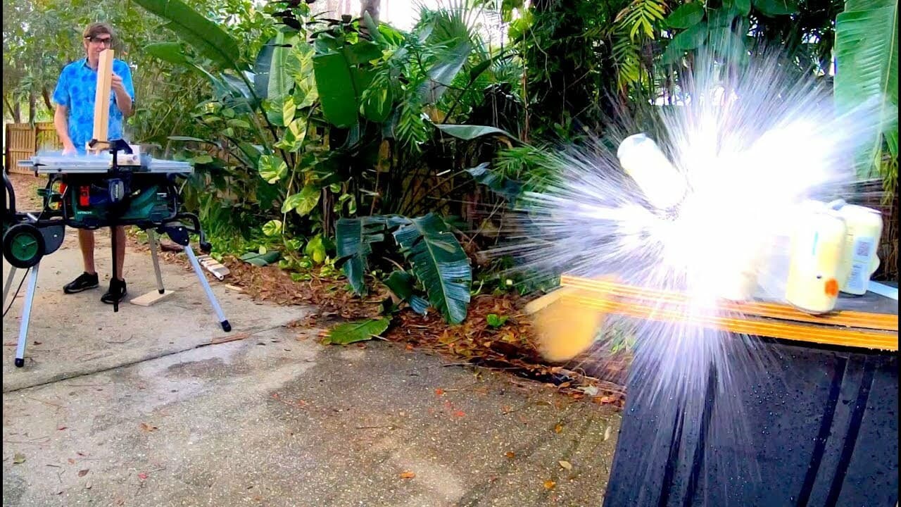 Fully-Automatic Table Saw Cannon