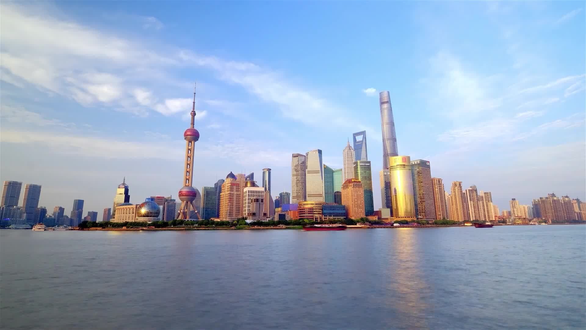 I WONDER - How Big Is Shanghai?