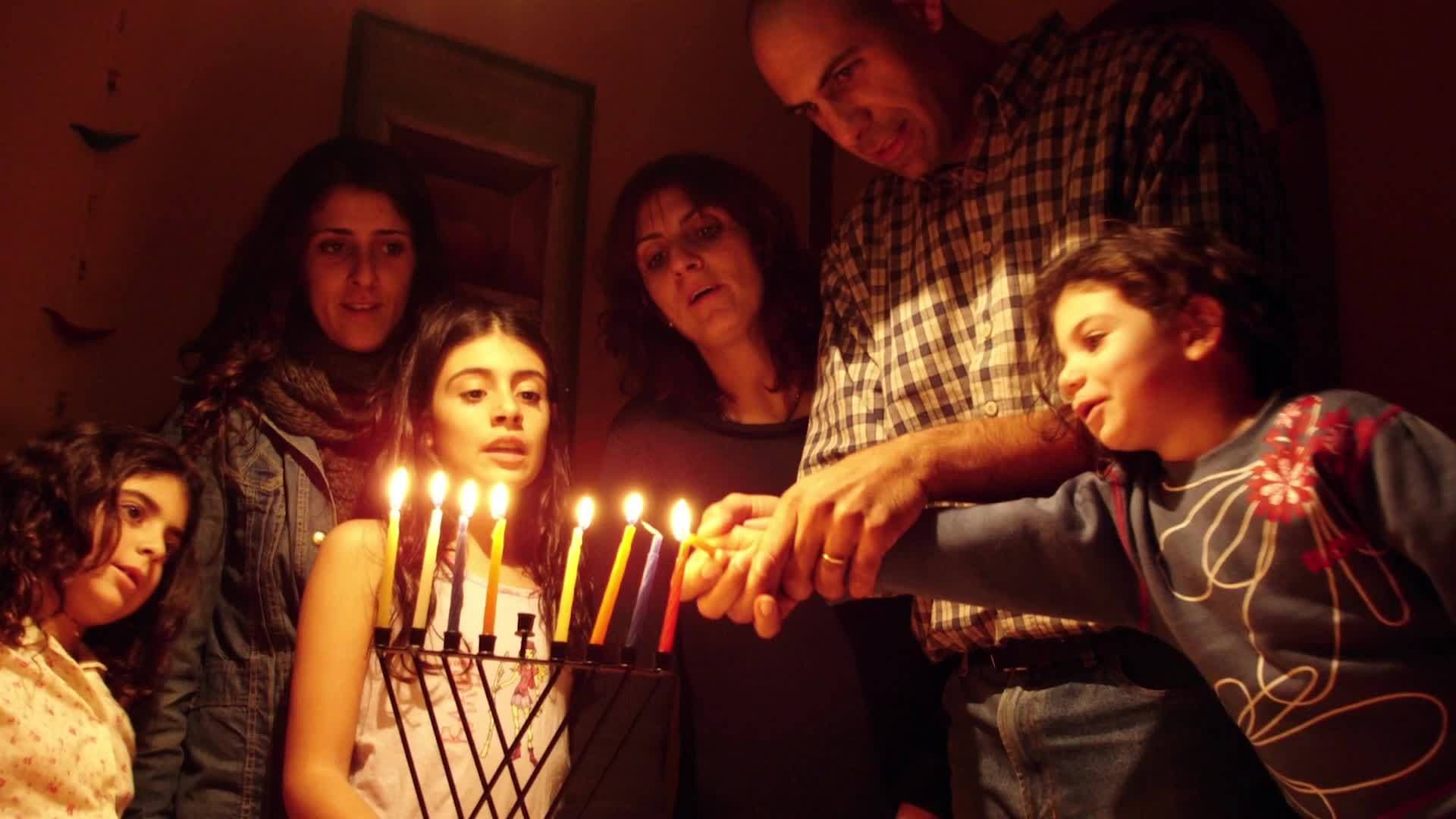 Holiday Kids - All About Hanukkah