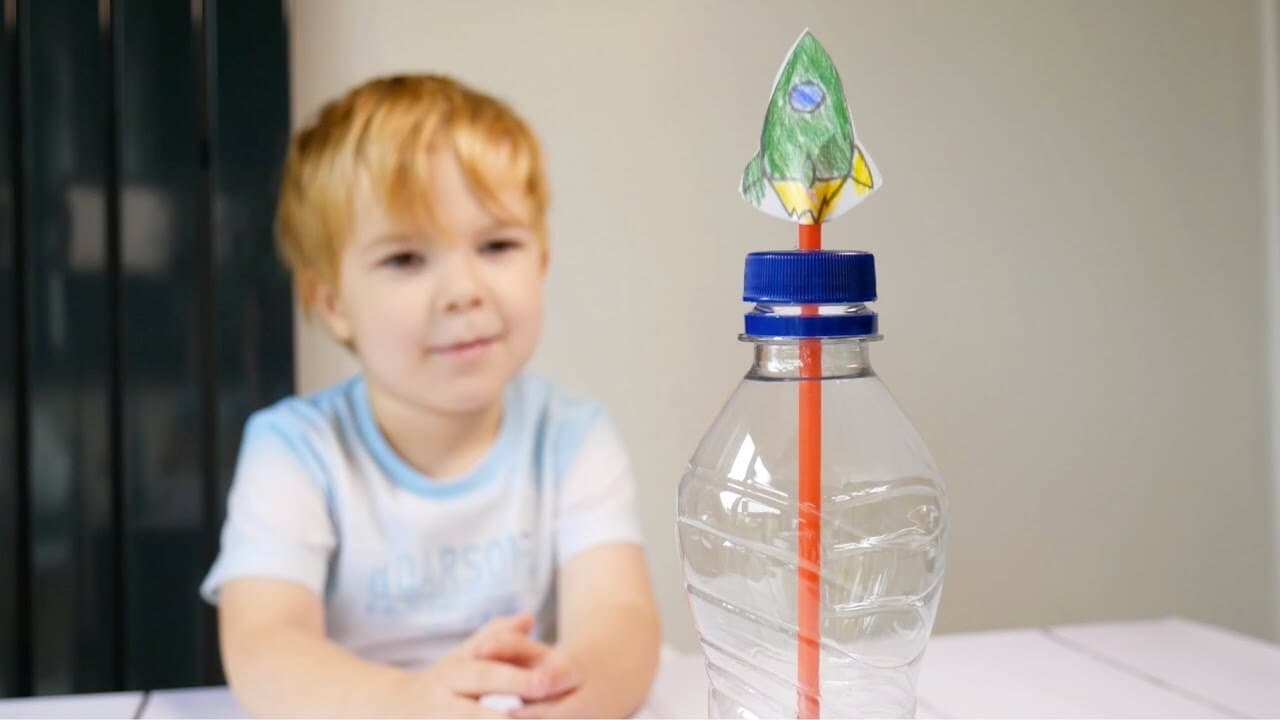 DIY Craft: Straw Rocket Launcher