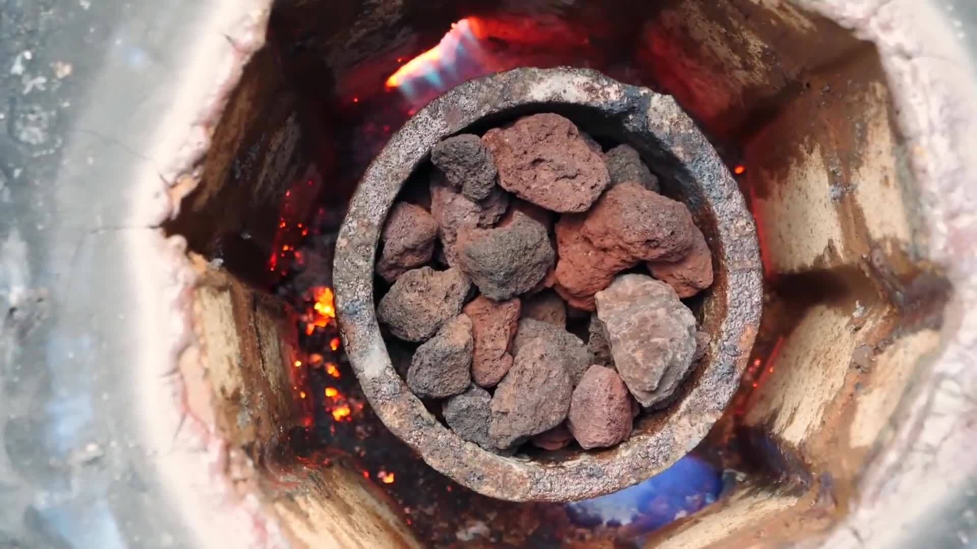 Pouring lava in my pool!