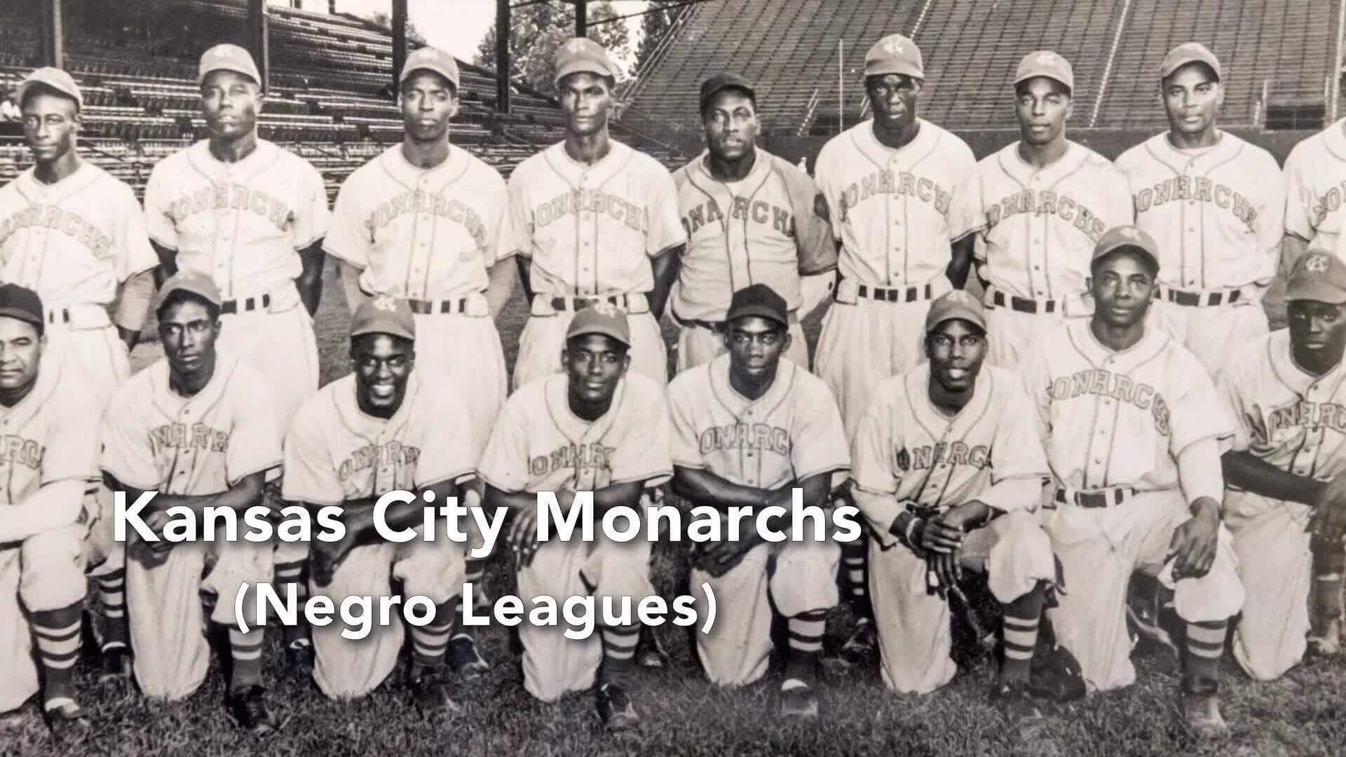 Jackie Robinson: Breaking Baseball's Color Barrier