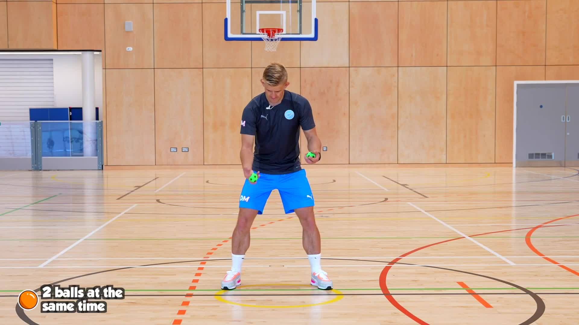 High bounce ball - 2 balls at the same time