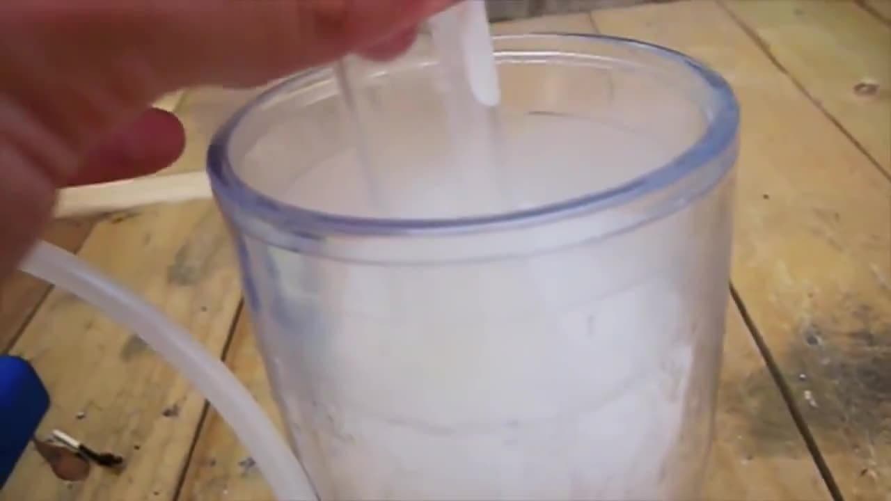 Synthesizing LIQUID Chlorine!