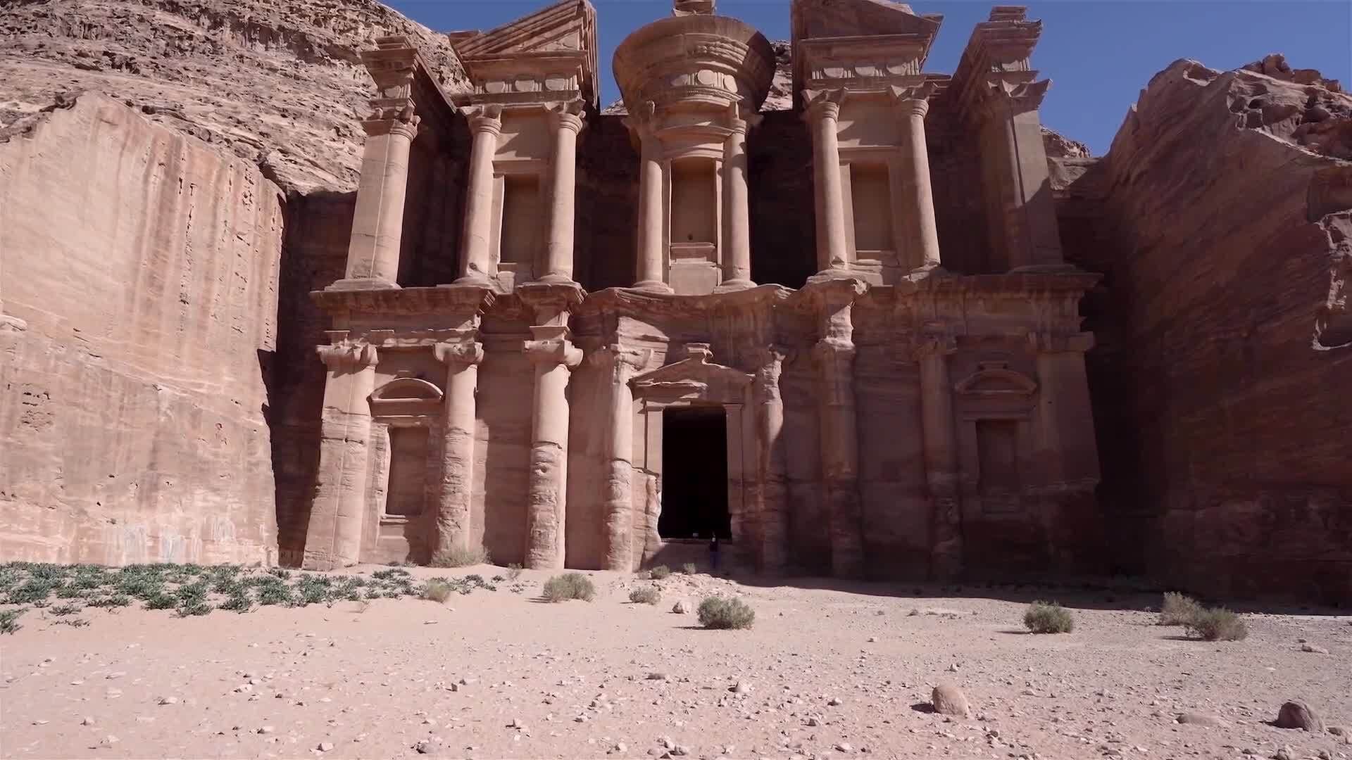 I WONDER - Why Is Petra So Famous?