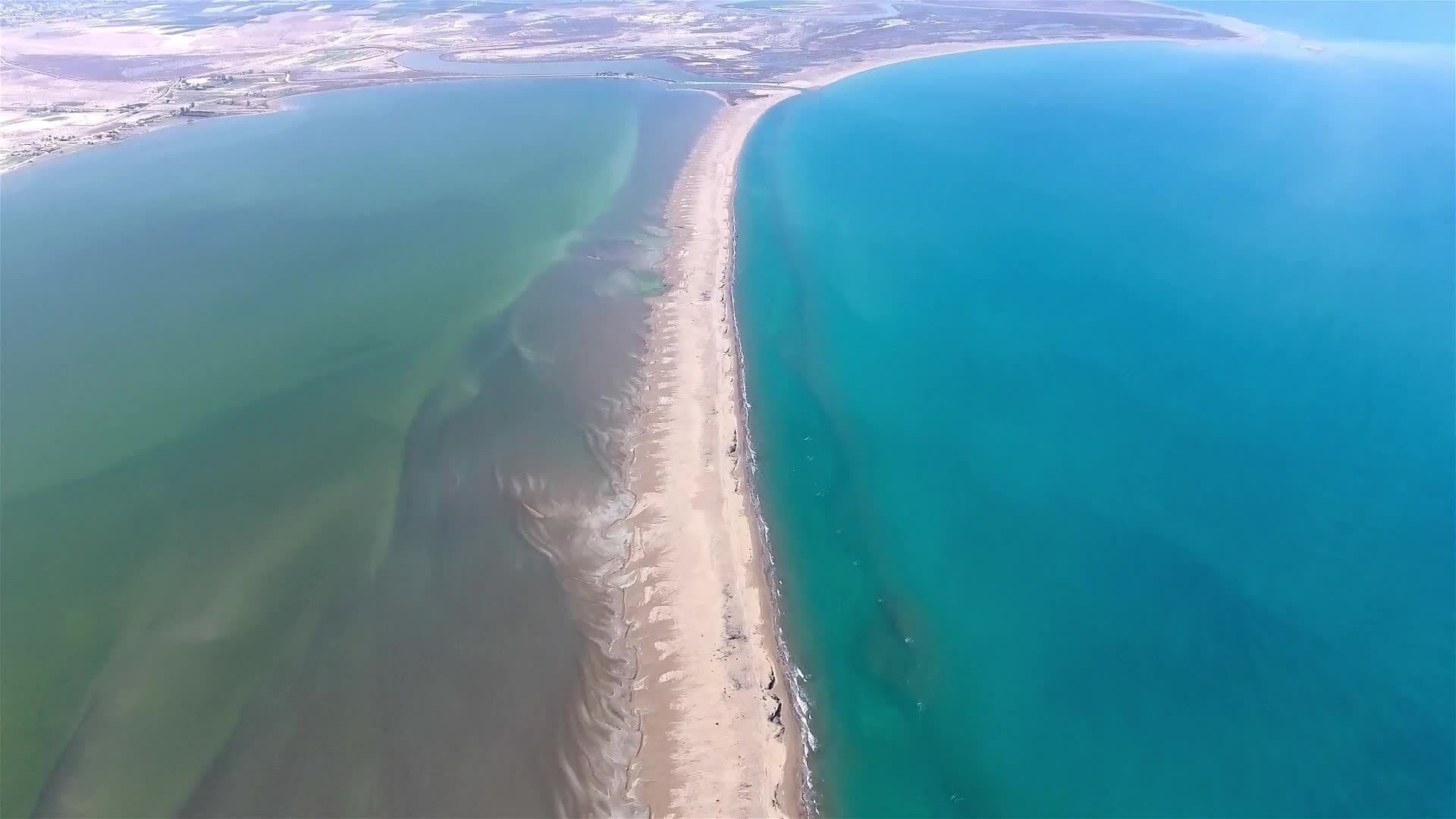 I WONDER - Are There Different Types Of Coral Reefs?