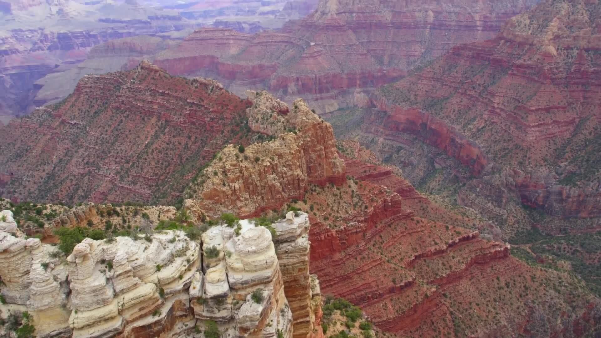The Grand Canyon and Parícutin Volcano: North America's Natural Wonders