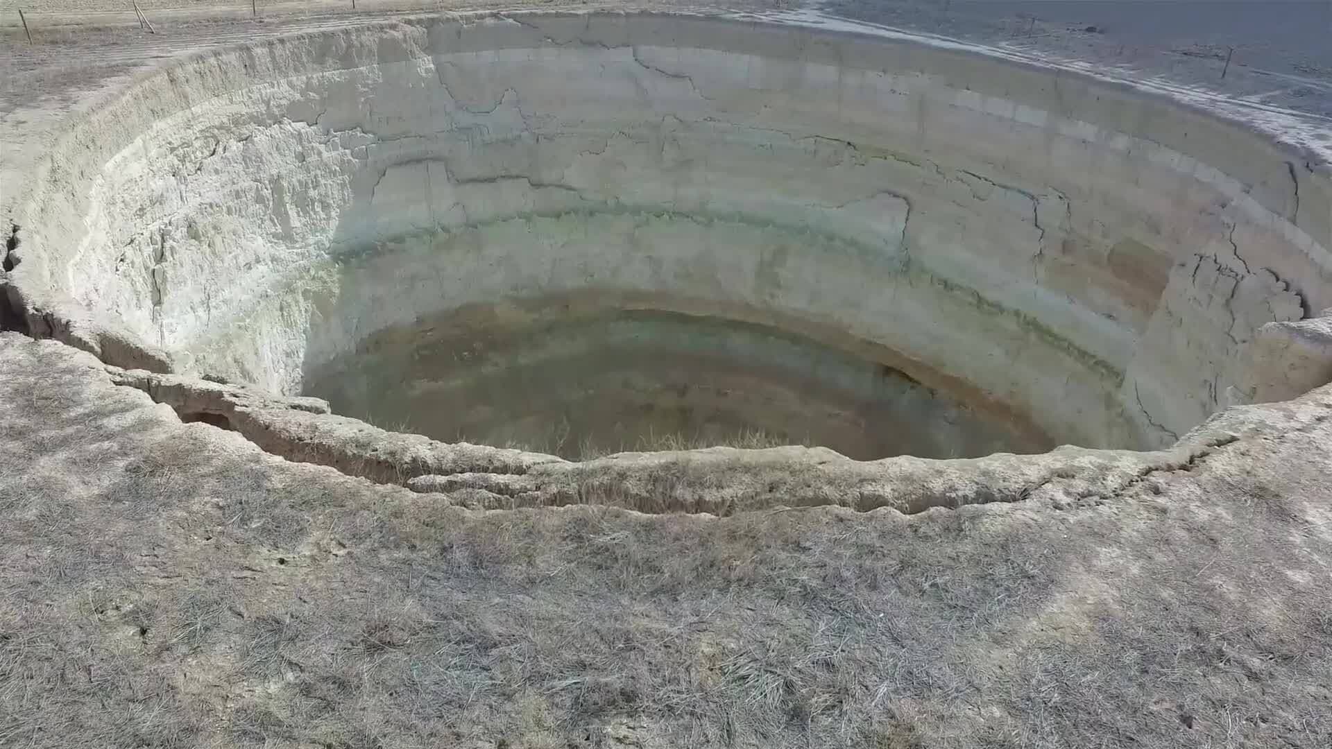 I WONDER - Are There Any Famous Sinkholes?