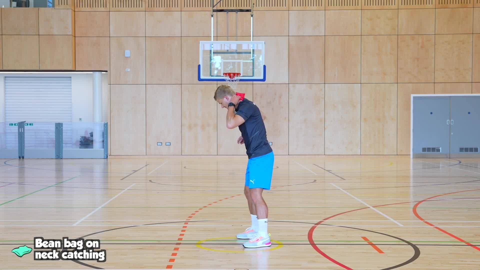 Throwing & Catching - Bean bag on neck catching