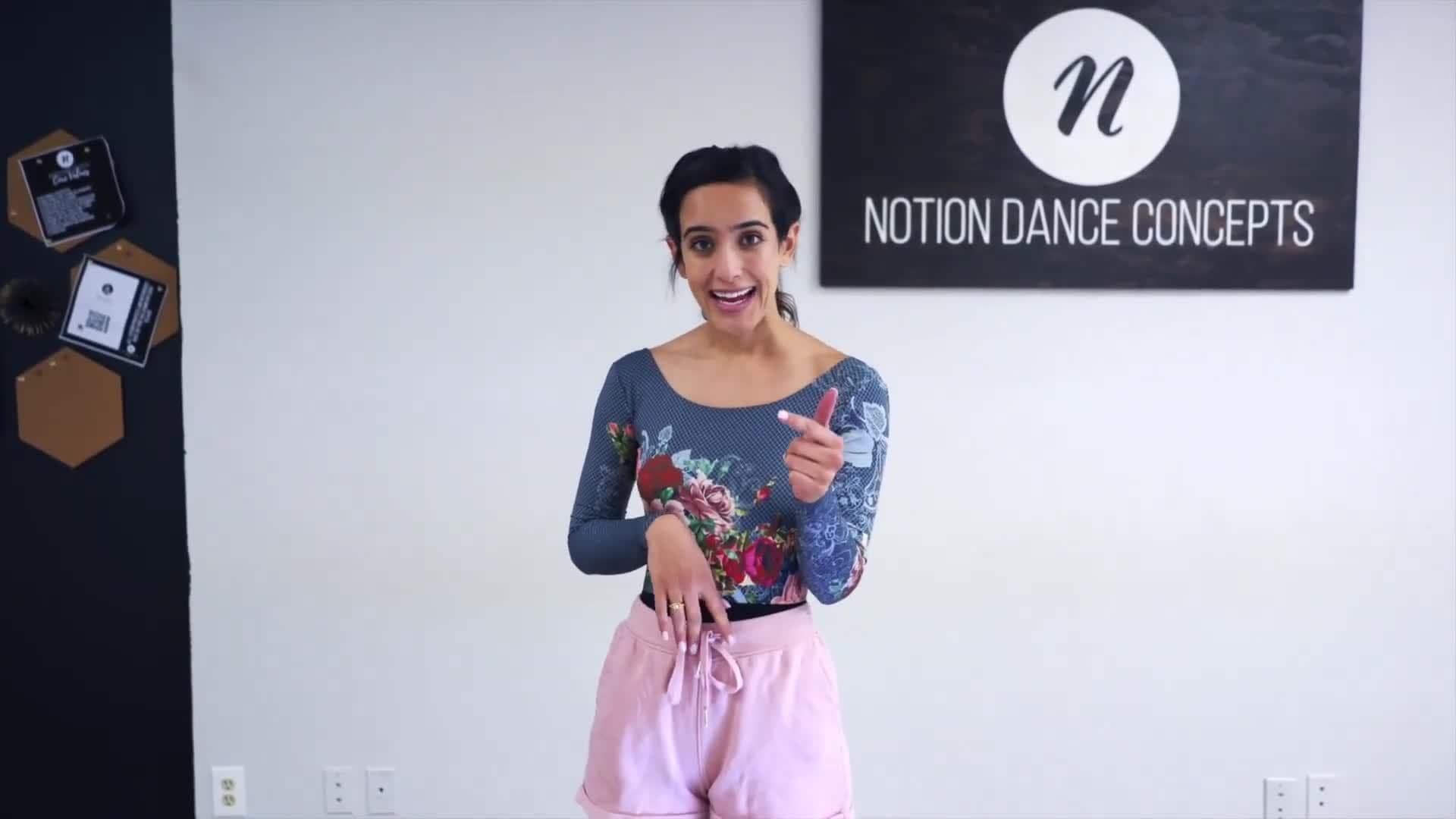 What Happens At Your First Dance Class I What To Expect, Wear, and Pack @MissAuti