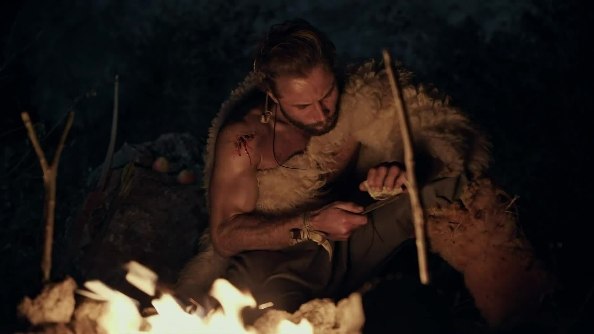 I WONDER - Are There Any Archeological Sites Near The Cliffs Of Moher?