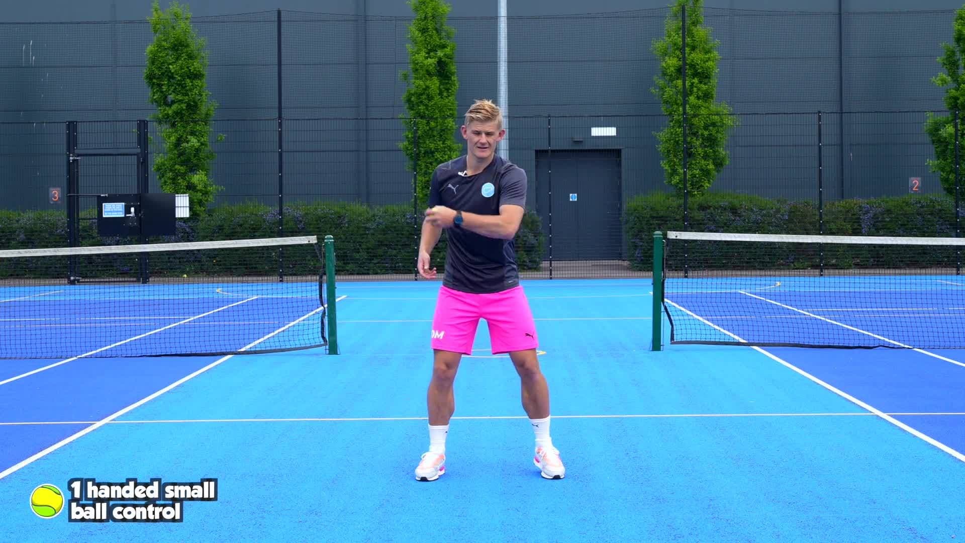 Throwing & Catching - 1 handed small ball control